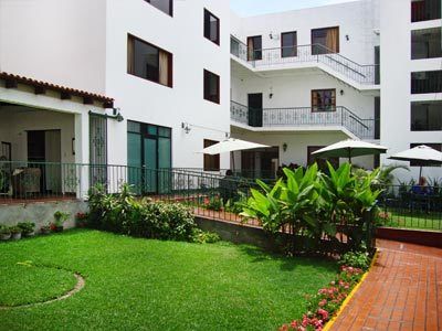 Senorial Hotel