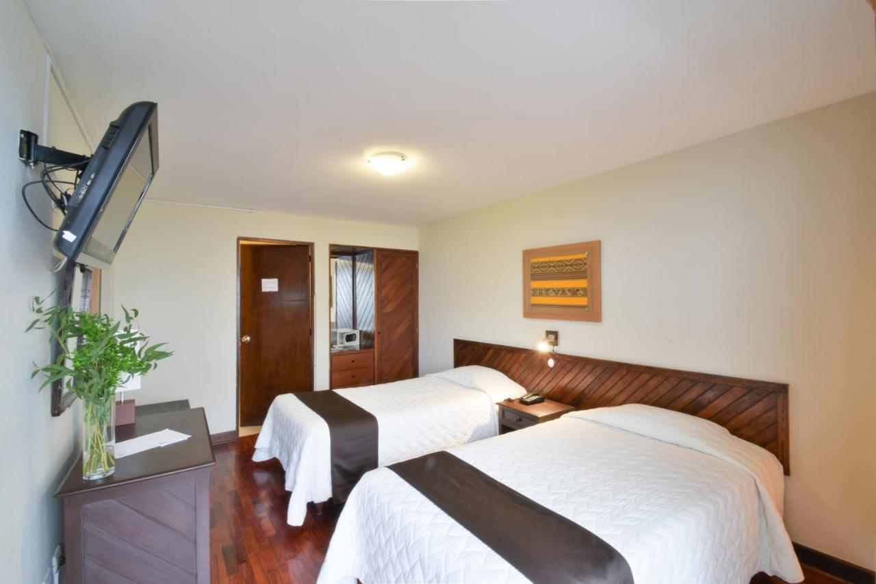 Hotel Senorial 3*