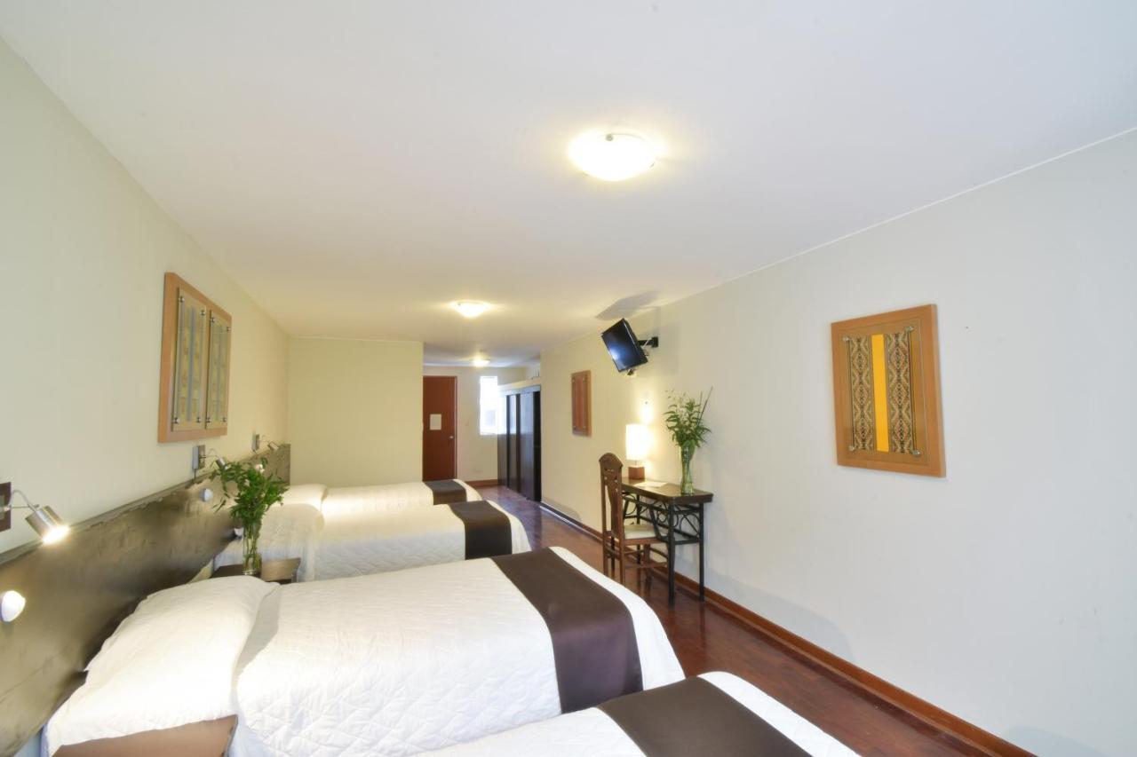 Senorial Hotel 3*